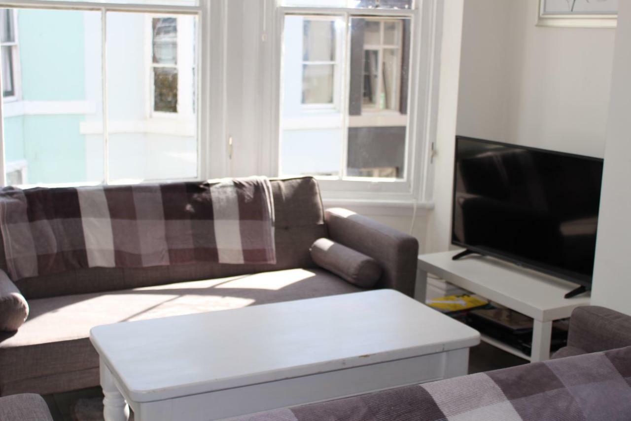 The 4 Apartment Hove